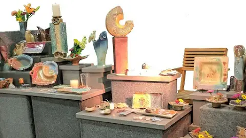 Four Winds Pottery