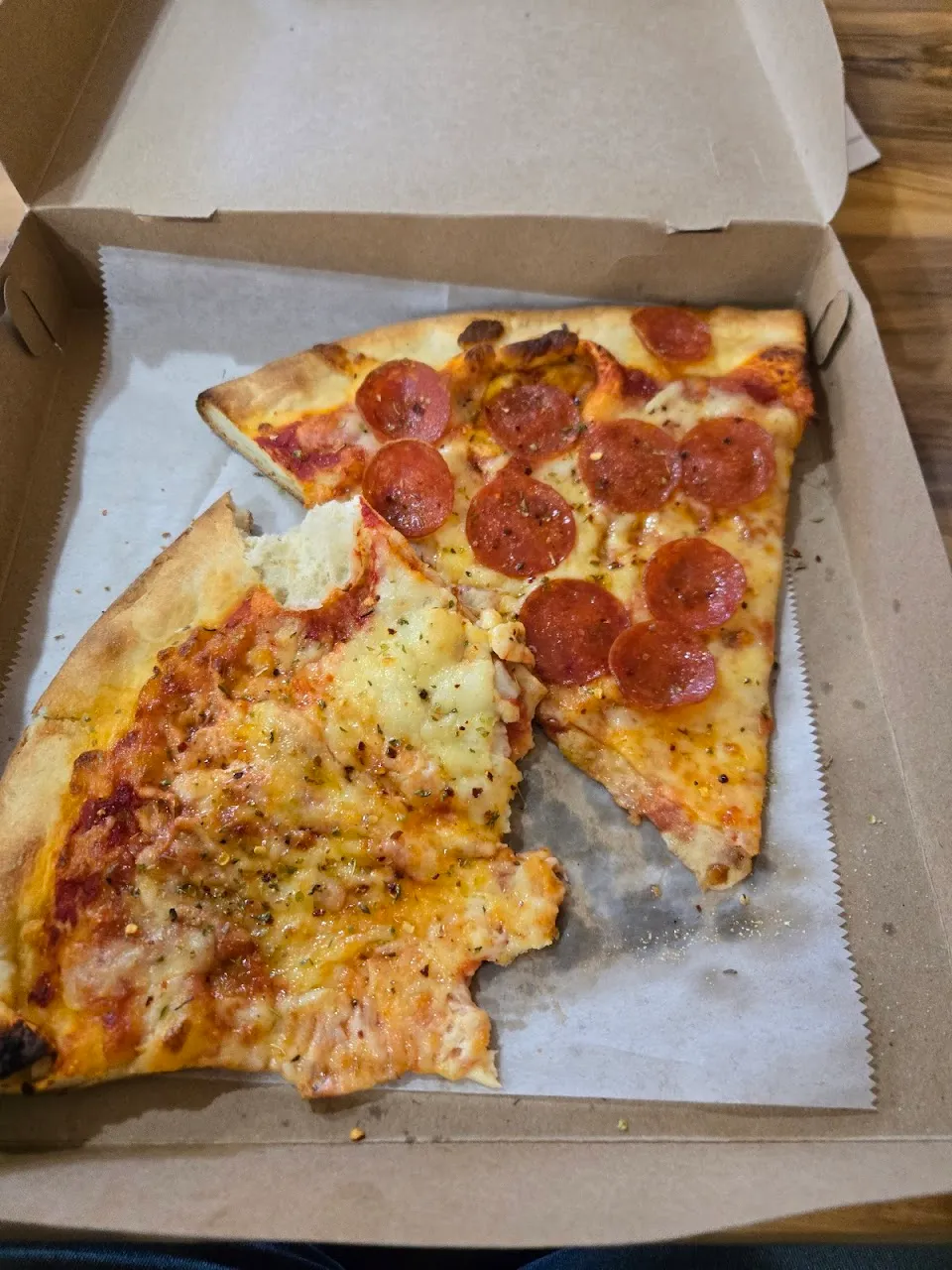 King's Pizza by: Italian Bistro