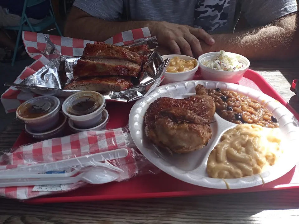 Rustic Hog Barbecue Bar & Grill