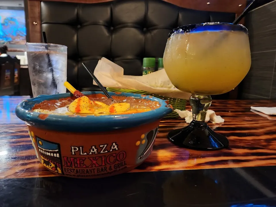 Plaza Mexico Spring Hill