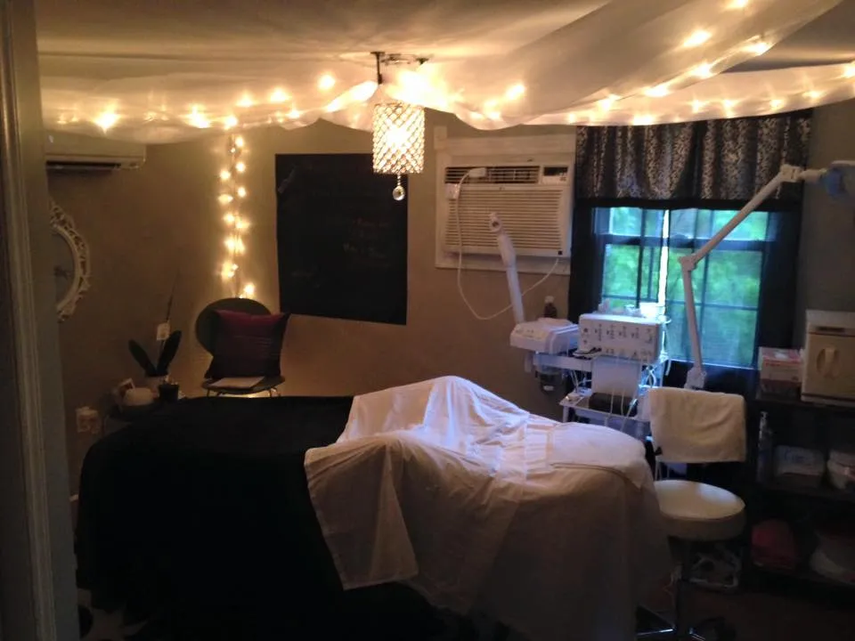 J Posh Salon
