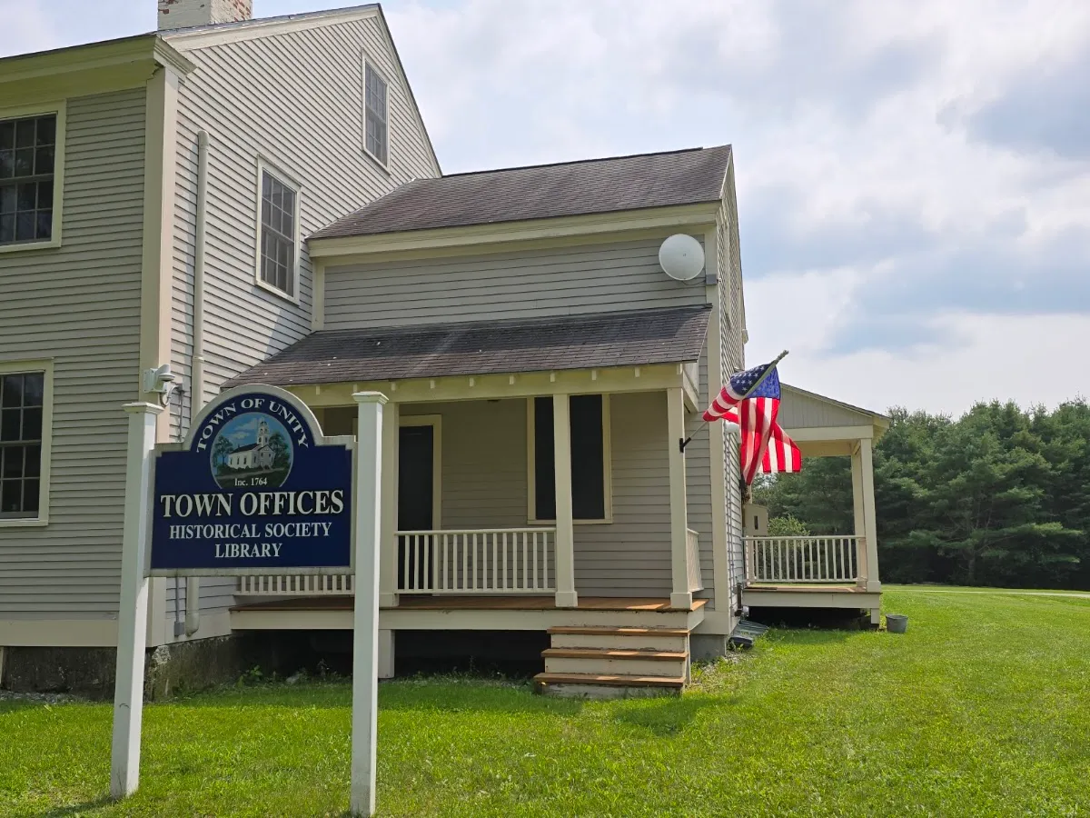 Town of Unity Public Library