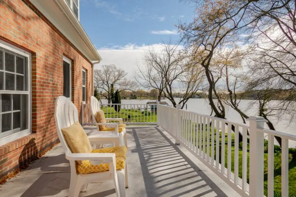 Ferry Bridge House