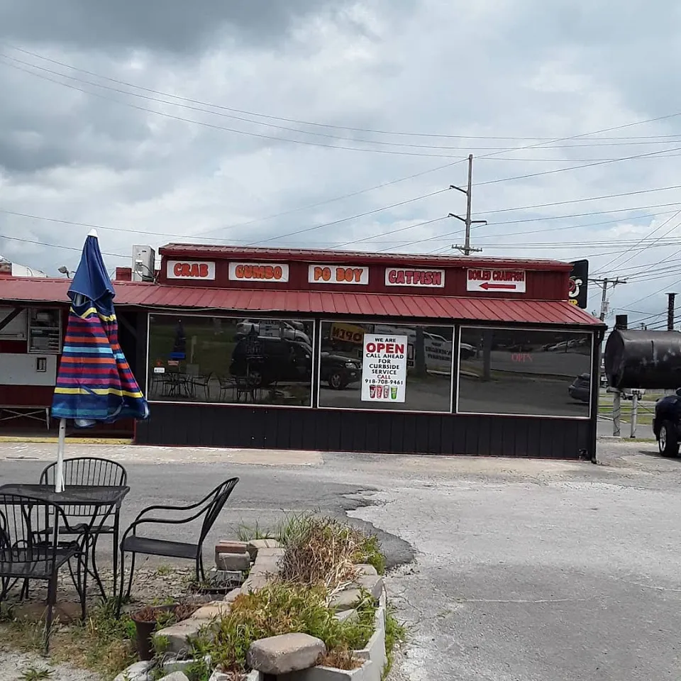 Linney Breaux's Cajun Eatery