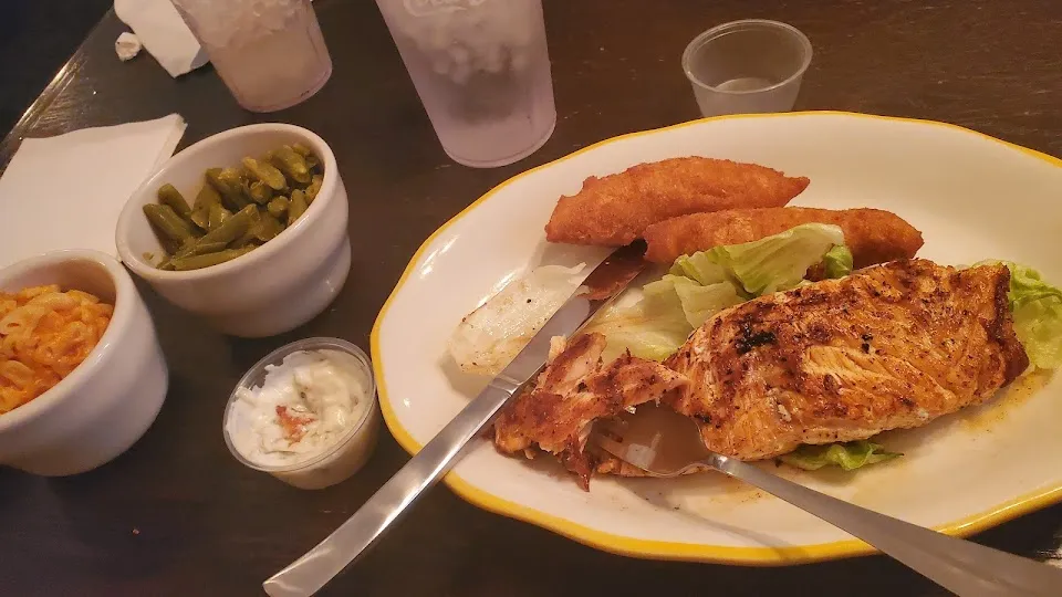 Quiky's Famous BBQ