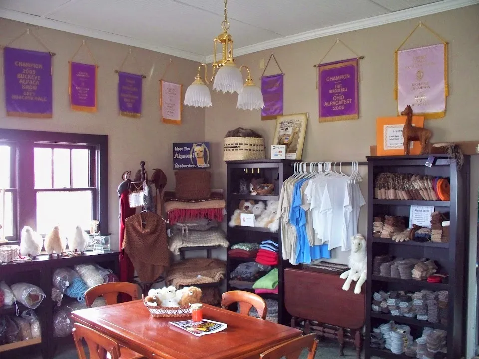 Dreamland Alpacas LLC