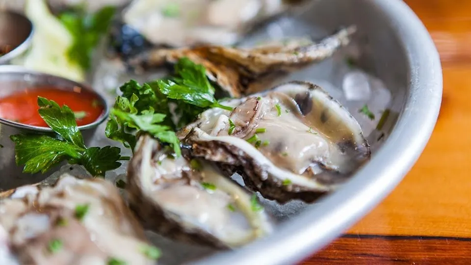 Sorry Charlie's Oyster Bar