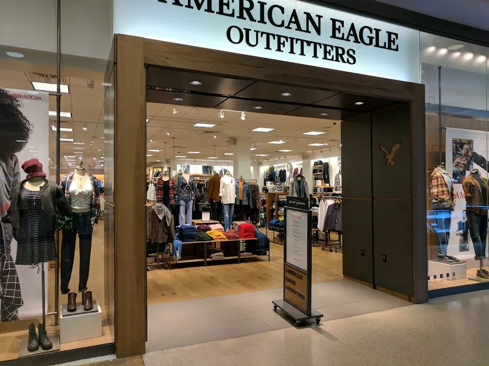 American Eagle Store