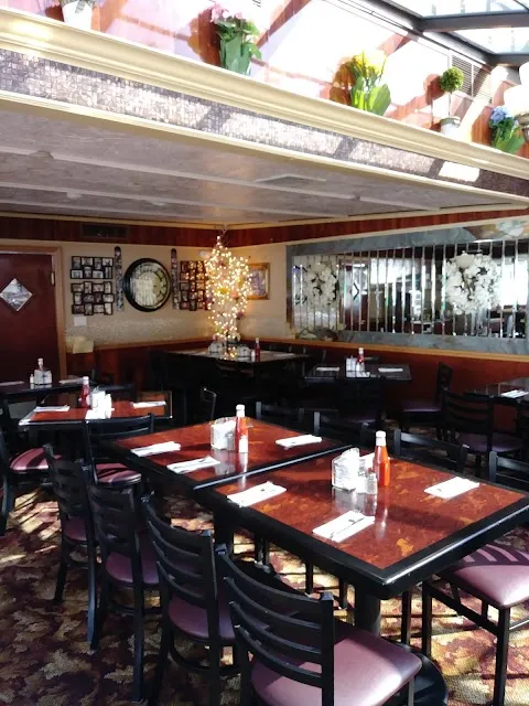 The Colonial Diner