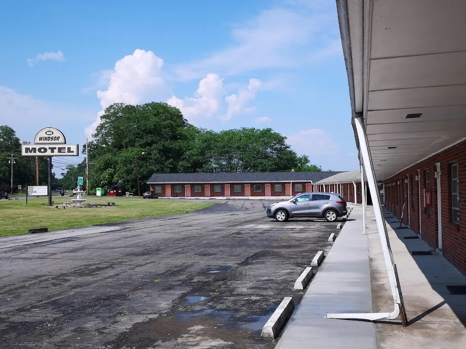 Windsor Motel