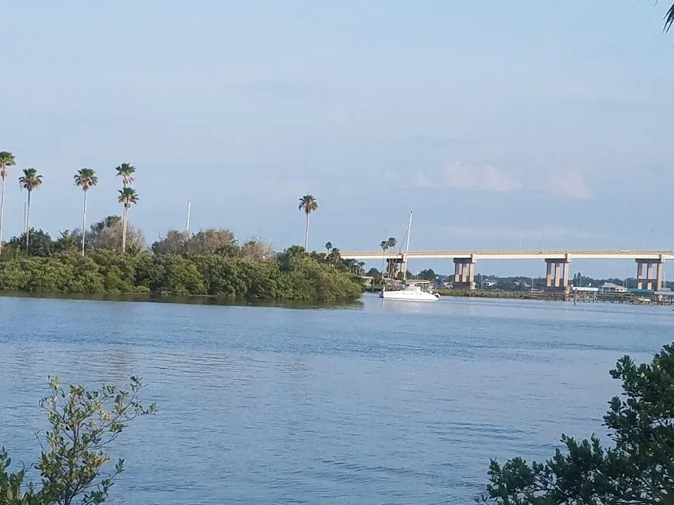 North Causeway (West Side)