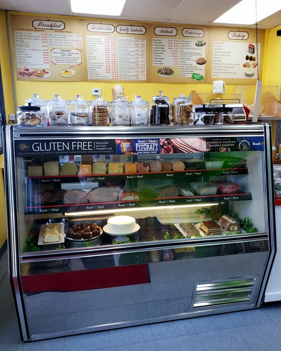 Tres Leches Deli and Bakery