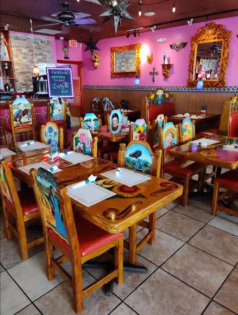 Chulas Mexican Grill