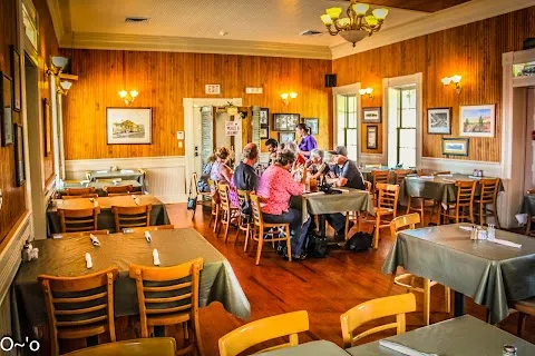 Eatery At the Depot