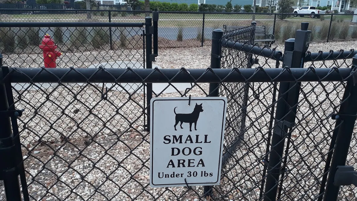 Dog Park @ Carnes Crossroads
