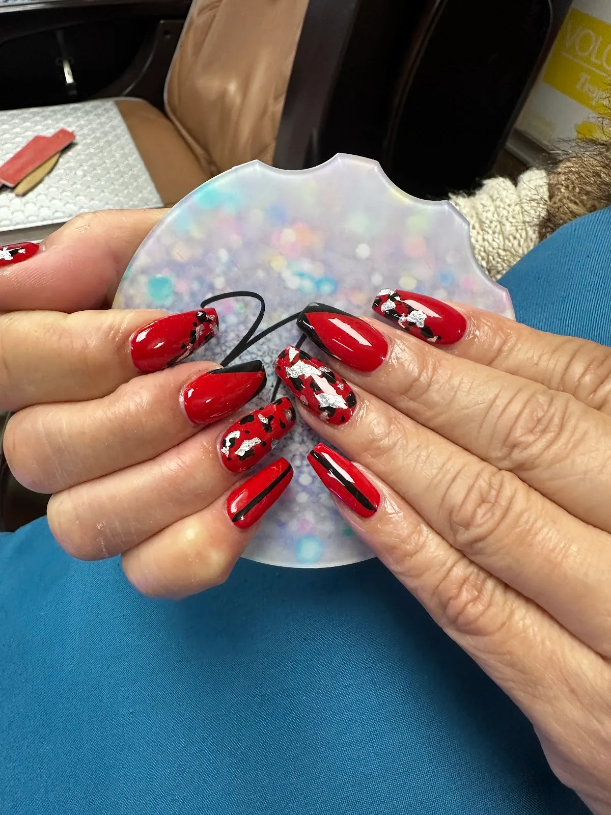 Legend Nails & Spa