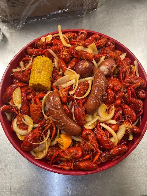 Lily's Seafood Bar And Grill