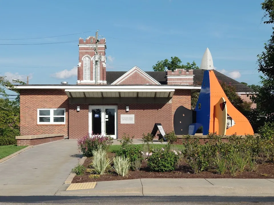 Ronald Mc Nair Life History Center