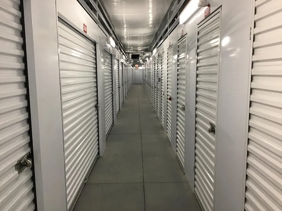 Extra Space Storage