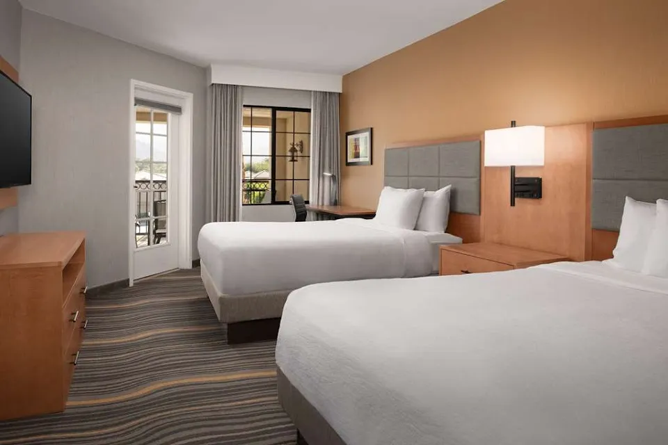 Embassy Suites by Hilton La Quinta Hotel & Spa