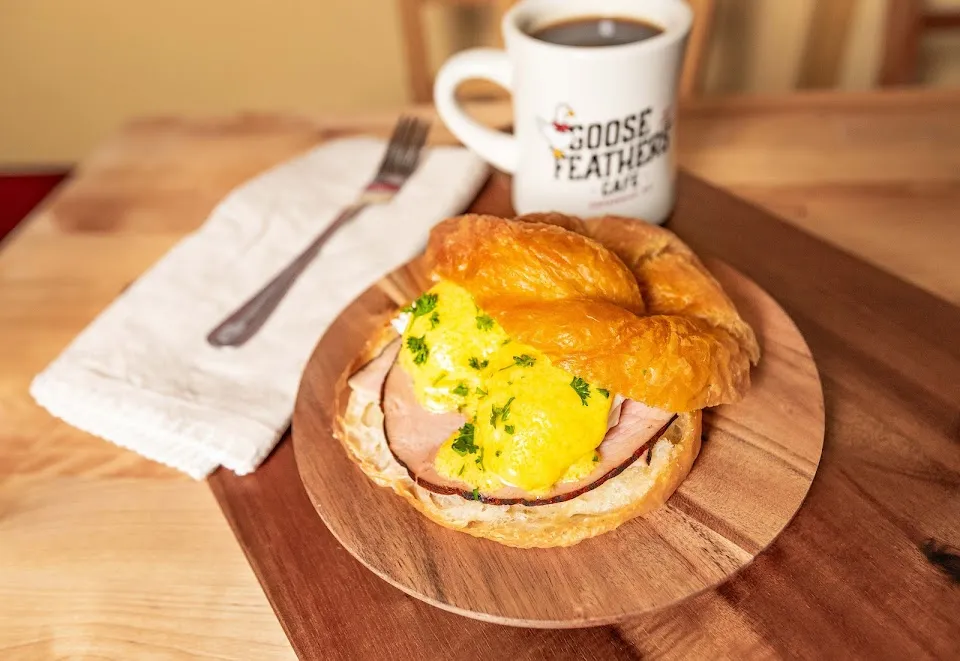 Goose Feathers Cafe & Bakery