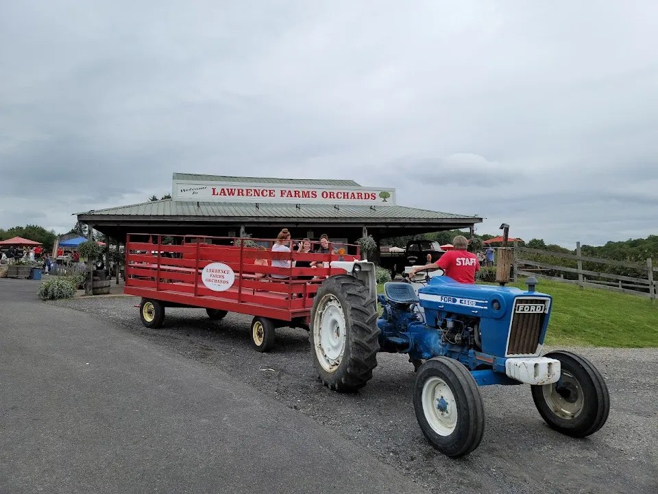Lawrence Farms Orchards