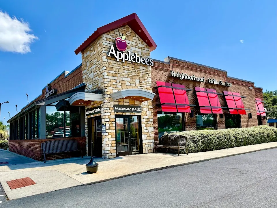 Applebee's Grill + Bar