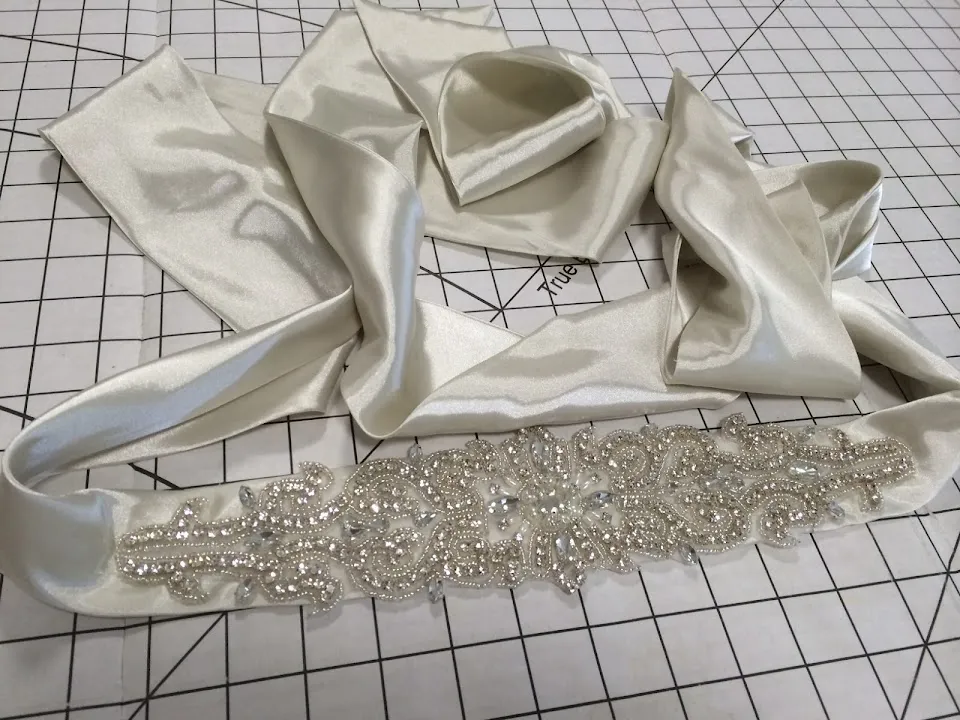Sewing by Linda