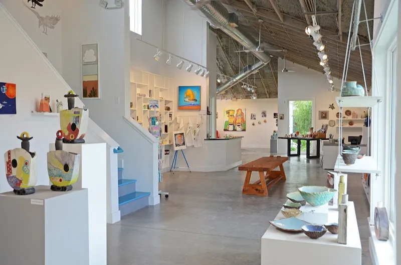 JANE'S ART CENTER in New Smyrna Beach, FL