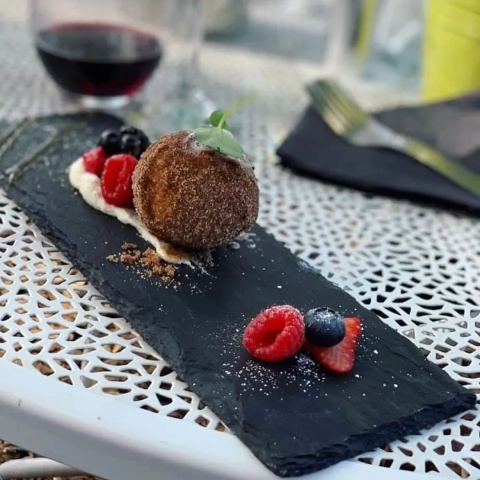 Crimson House Wine Bar