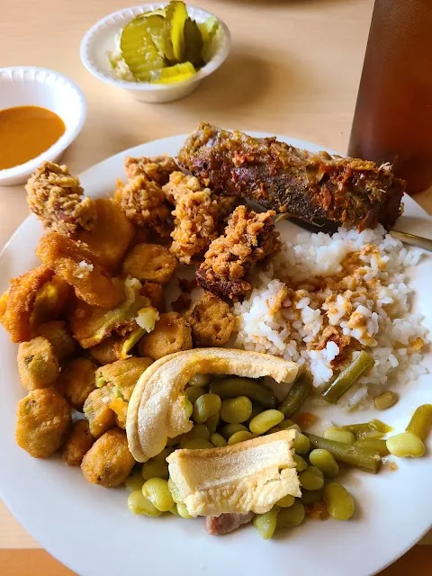 Laird's Bar-B-Q Pit