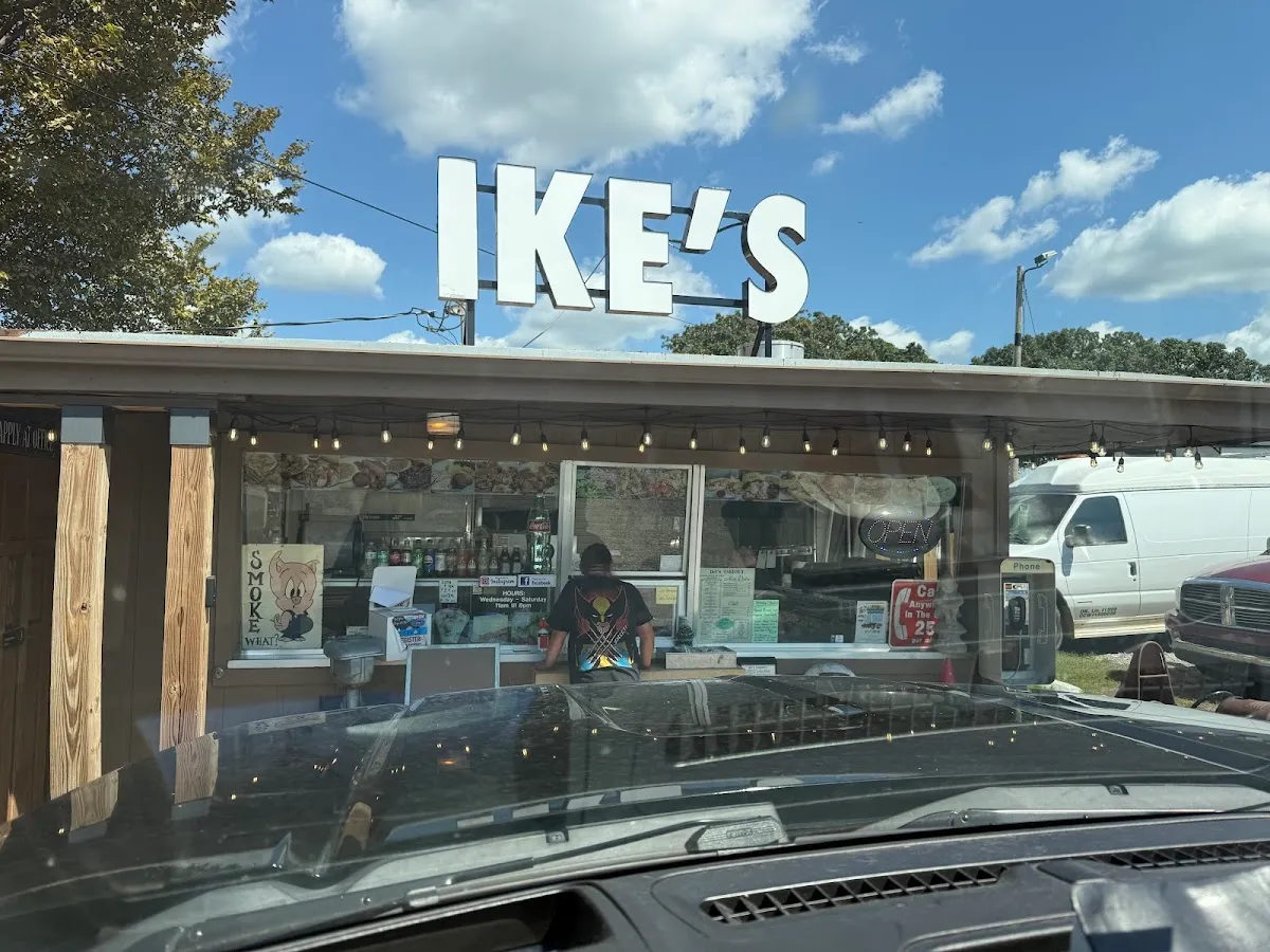 Ike's Takeout
