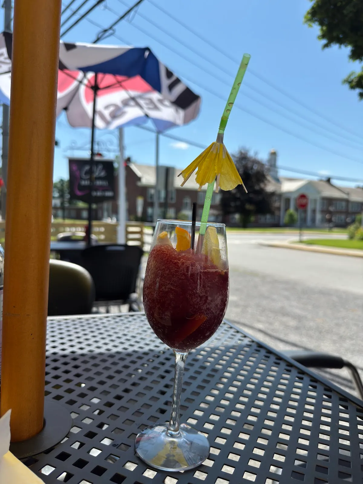 Olé Bar and Grill