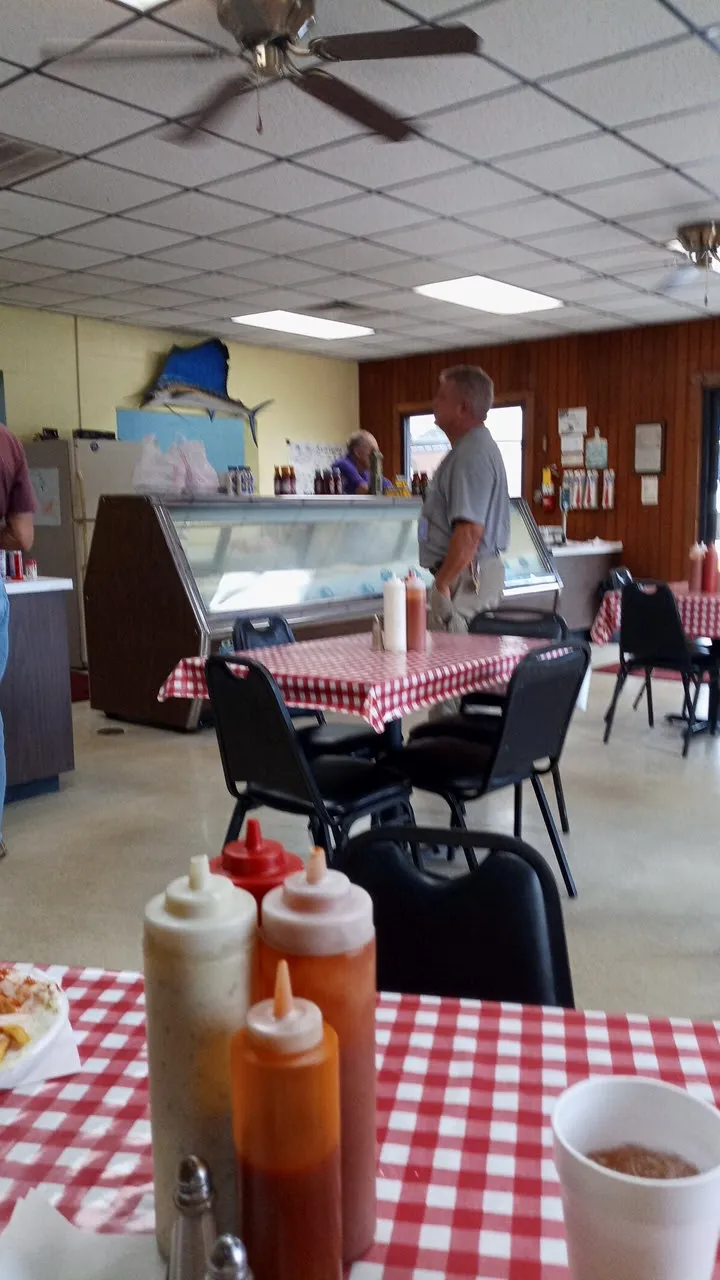 Ham's Seafood Market
