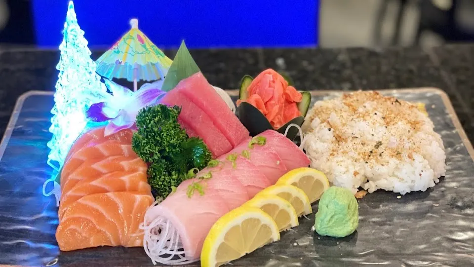 Royal Sushi Grill & Thai（Edgewater）