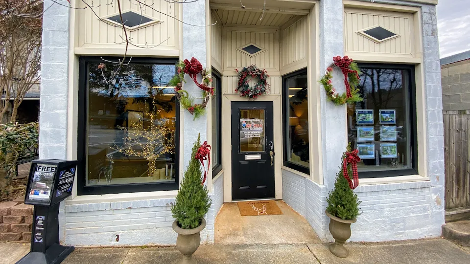 Jon Barnwell Team REMAX Town & Country Rabun