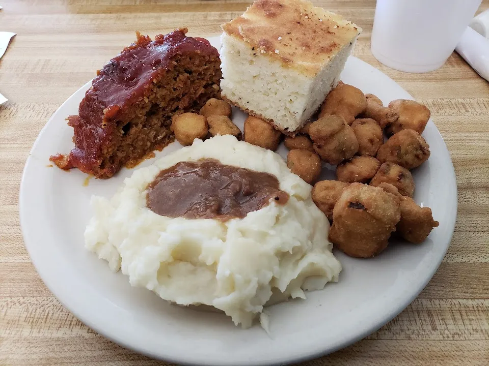 Mom's Kitchen