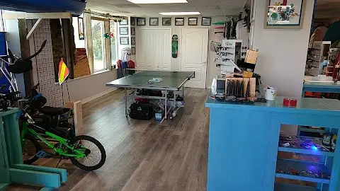 OCEAN INLET SURF SHOP, CAFE, BISON BURGER, ICE CREAM, BAIT & TACKLE, RENTALS