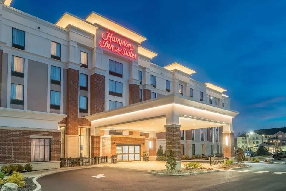 Hampton Inn & Suites Newburgh Stewart Airport