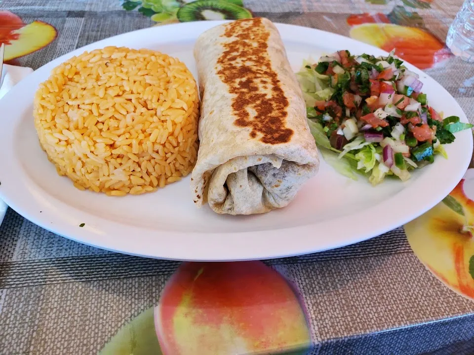 EL Castillo Mexican Restaurant and Pizzeria