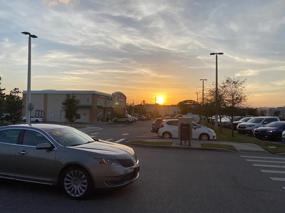 Florida Shores Plaza