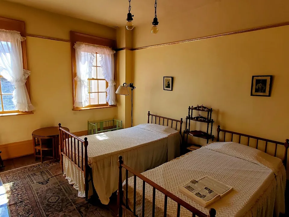 Flannery O'Connor Childhood Home Museum