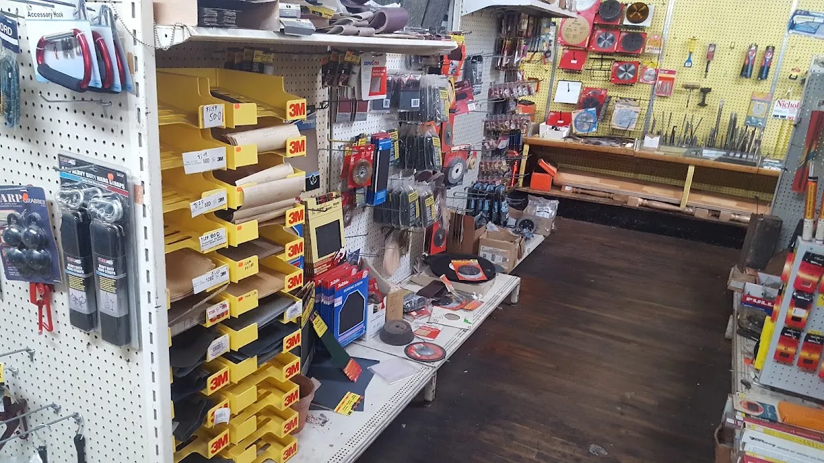 Boles Hardware Co