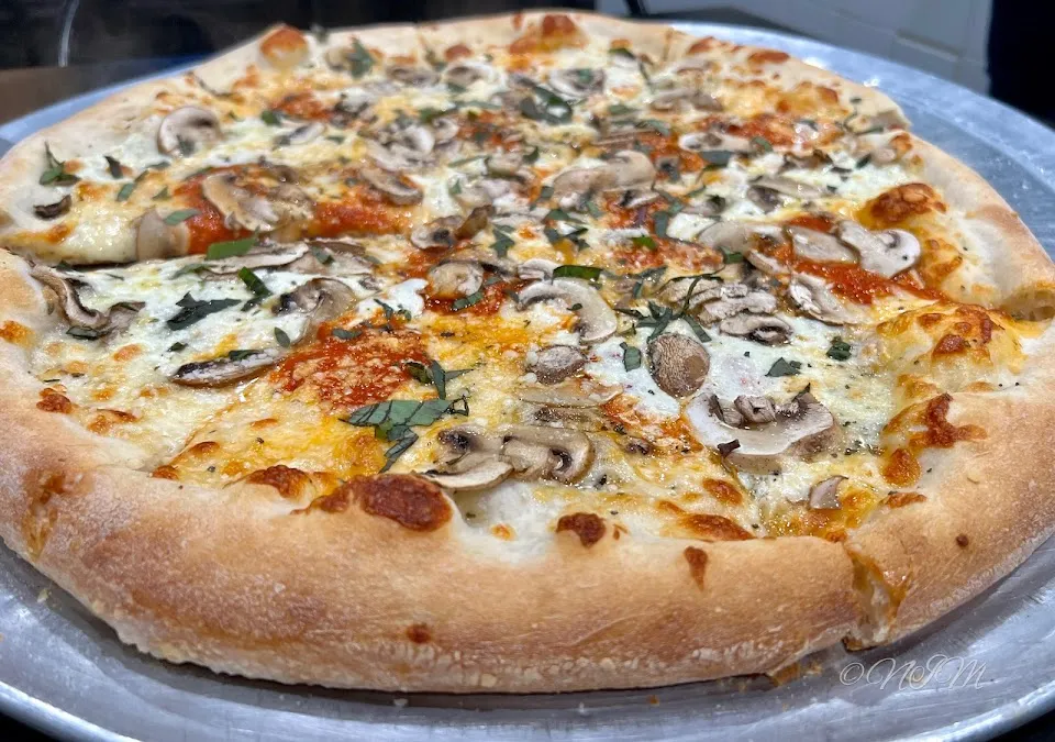 Village Pizzeria Goshen