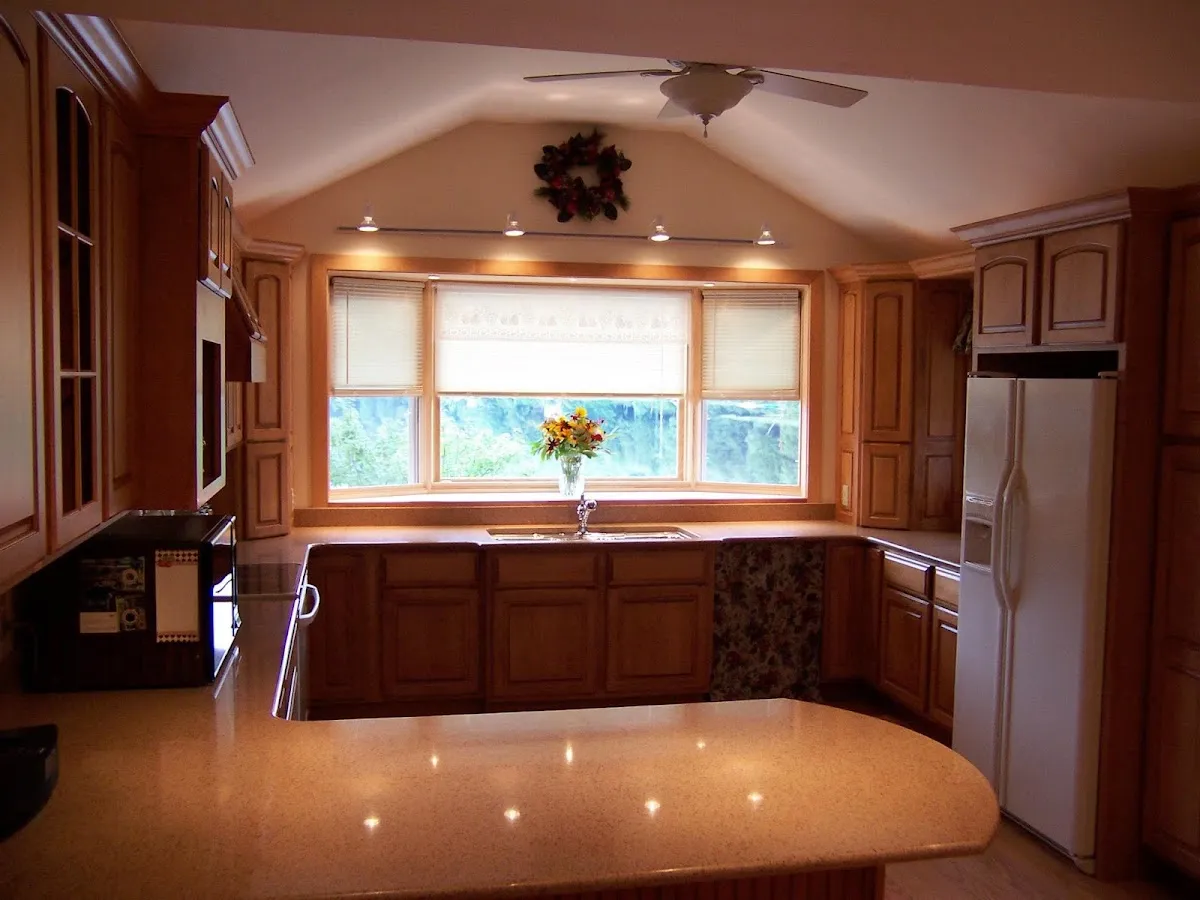 Black Diamond Kitchens & Baths