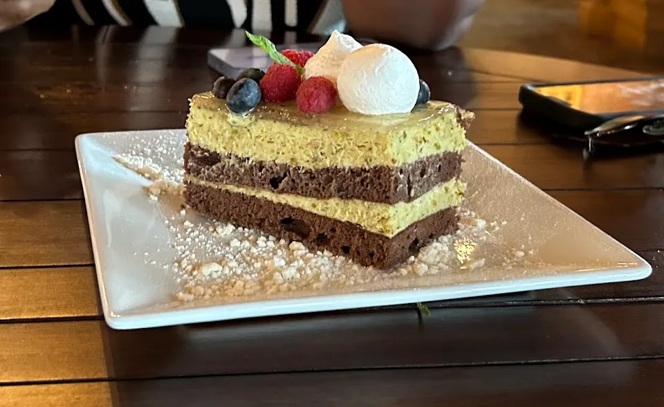 Cracovia Polish Restaurant - Deli & Bakery