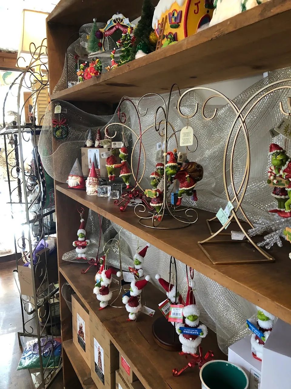 Sanders Gifts and Home Accents