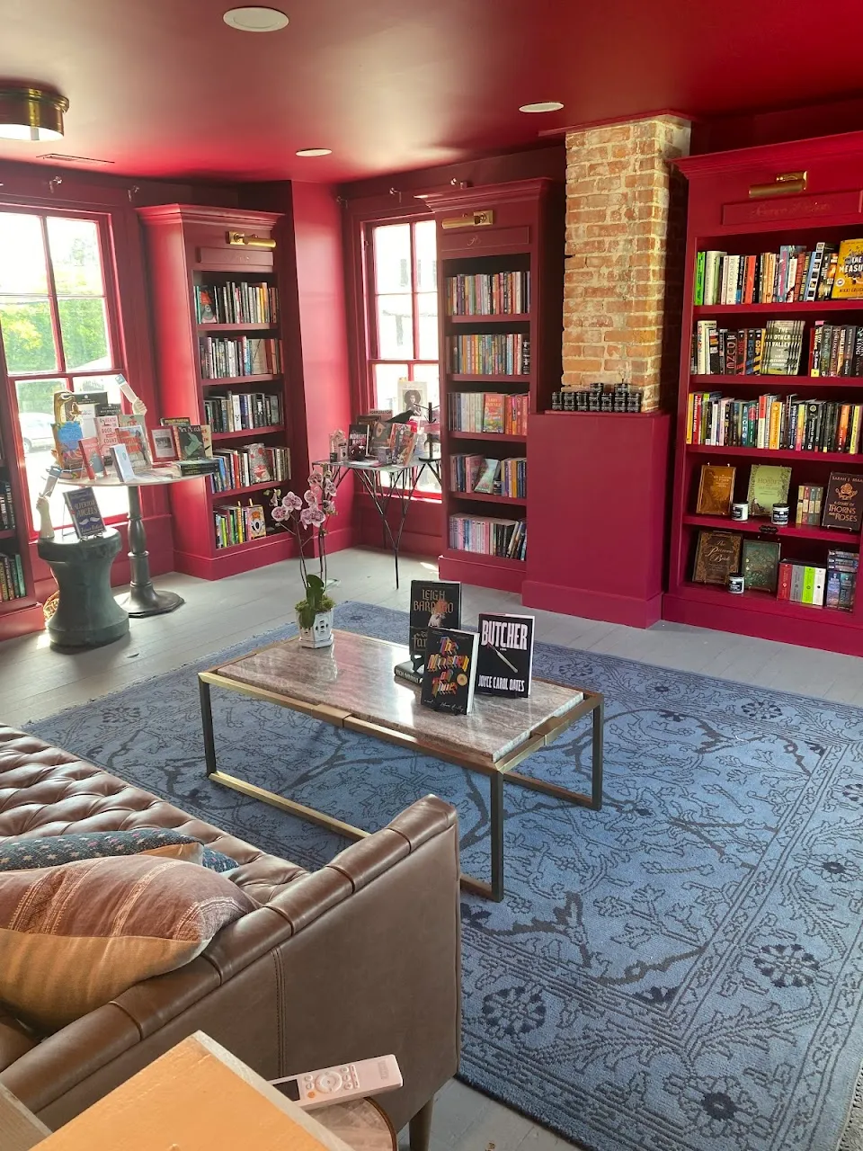 Book Hounds