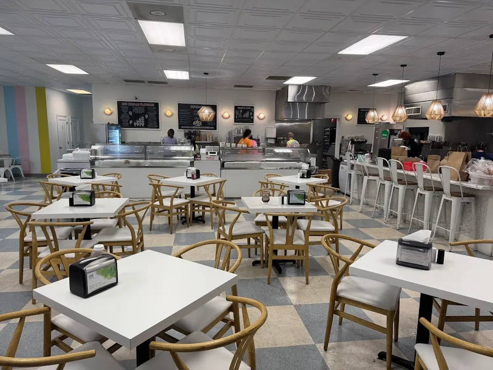 Ye Ole Fashioned Ice Cream and Sandwich Cafe