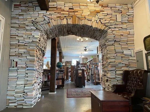 Old New River Books